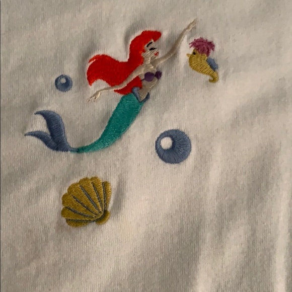 Disney shirt - Picture 3 of 3